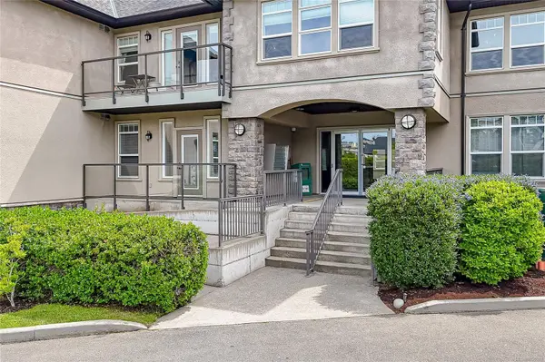 399 Wembley Rd #209, Parksville, BC V9P 0A6