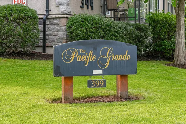 399 Wembley Rd #209, Parksville, BC V9P 0A6