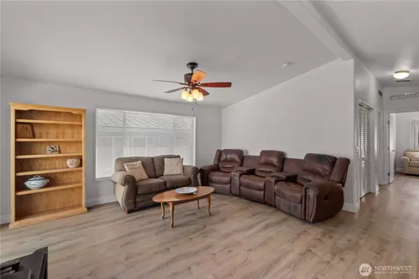 1000 State Route 150 #17, Manson, WA 98831