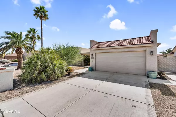 25810 S BOXWOOD Drive, Sun Lakes, AZ 85248