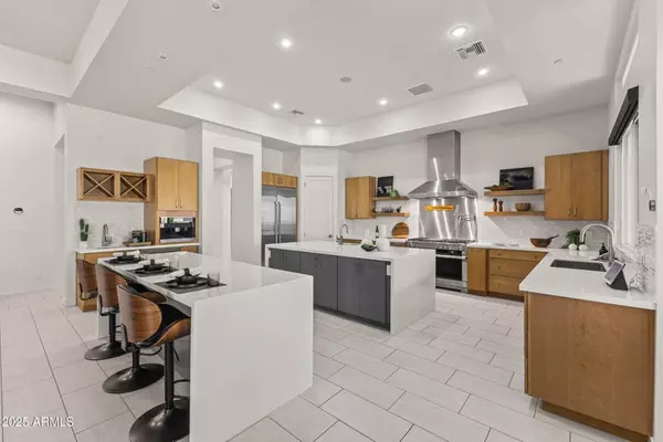 A Day in the Life at 3446 N Mountain Cove Place: Luxury Living in Buckeye, AZ