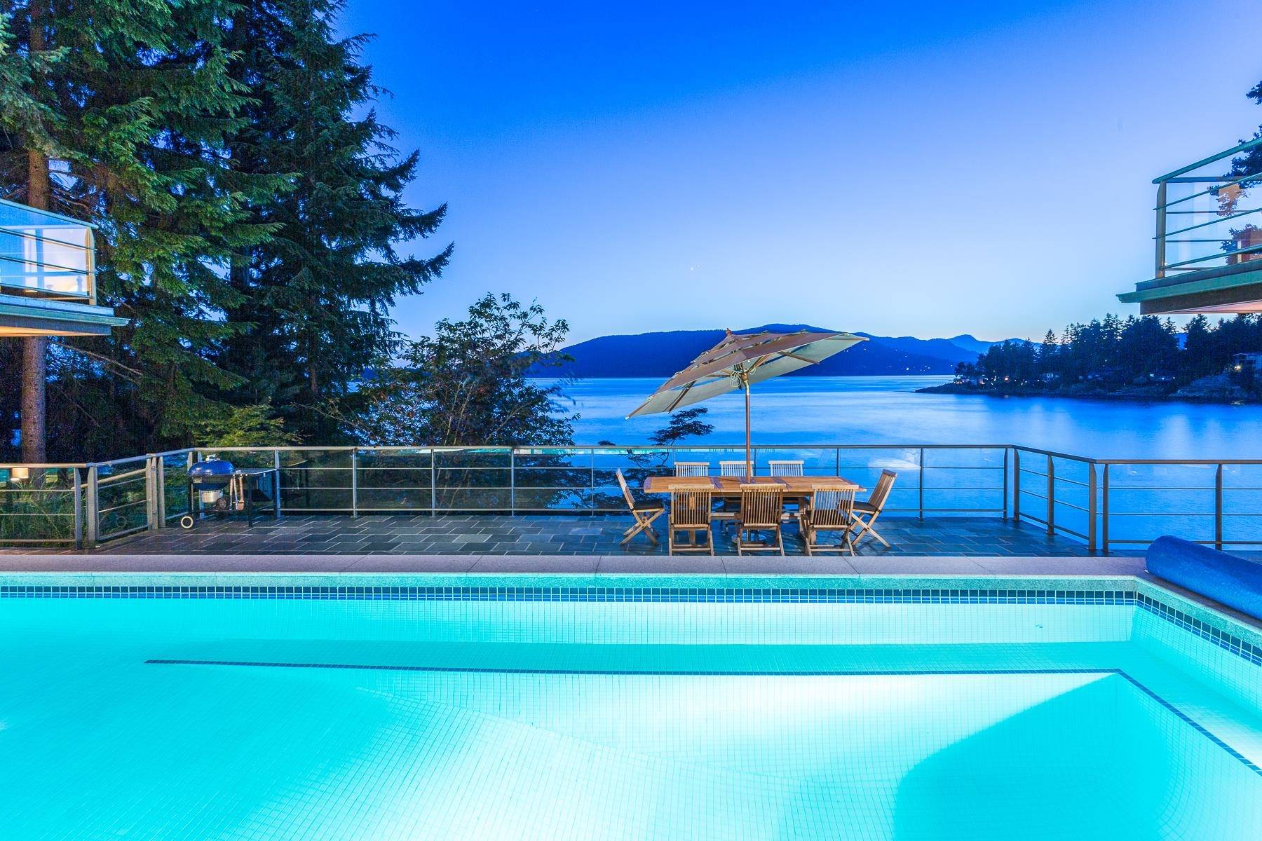 Caulfeild luxury home in West Vancouver