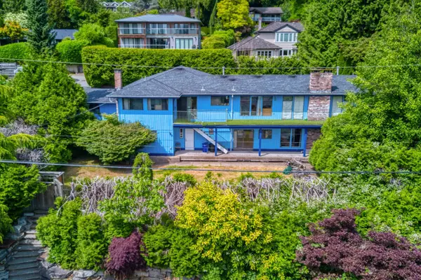 1337 E Ottawa AVE, West Vancouver, BC V7T 2H6