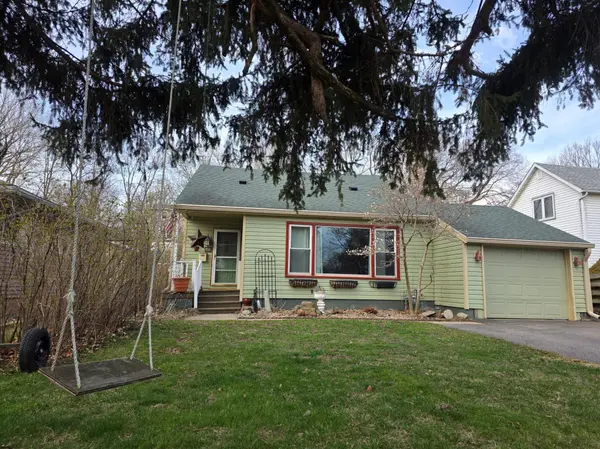 304 N 8th ST, Saint Peter, MN 56082