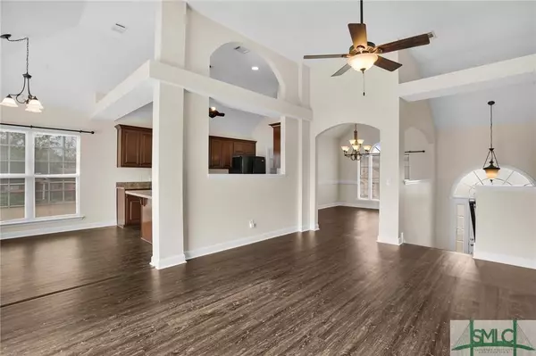 176 Byron DR, Richmond Hill, GA 31324