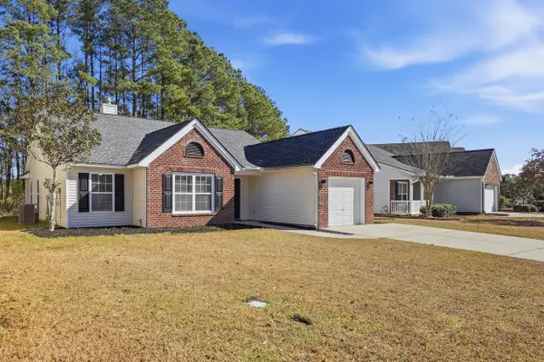 5 Hamilton Grove Dr, Pooler, GA 31322-9630