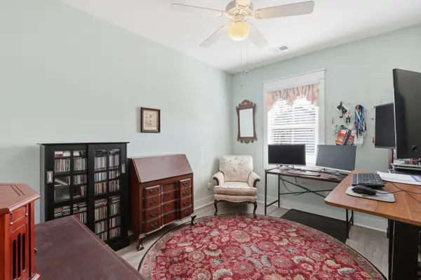 141 Mallory Pl, Pooler, GA 31322-9667