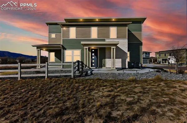 2058 Peak Prairie LN, Monument, CO 80132