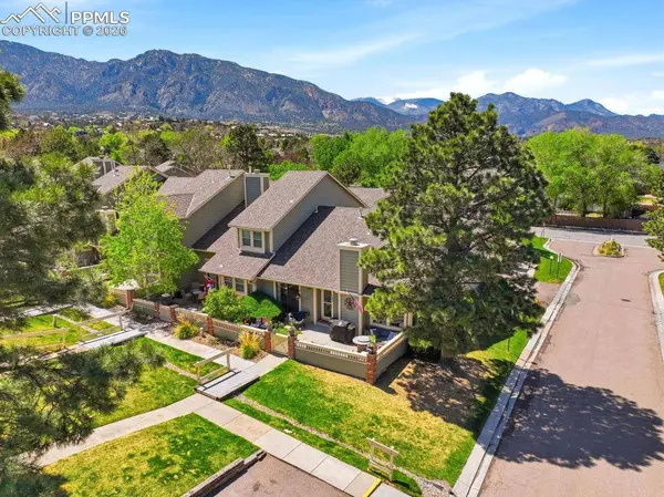 727 Crown Point DR, Colorado Springs, CO 80906