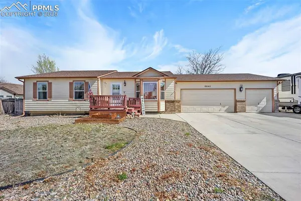 6645 Weeping Willow DR, Colorado Springs, CO 80925