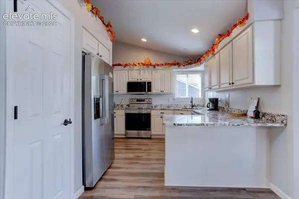 338 Hawthorne Avenue, Johnstown, CO 80534