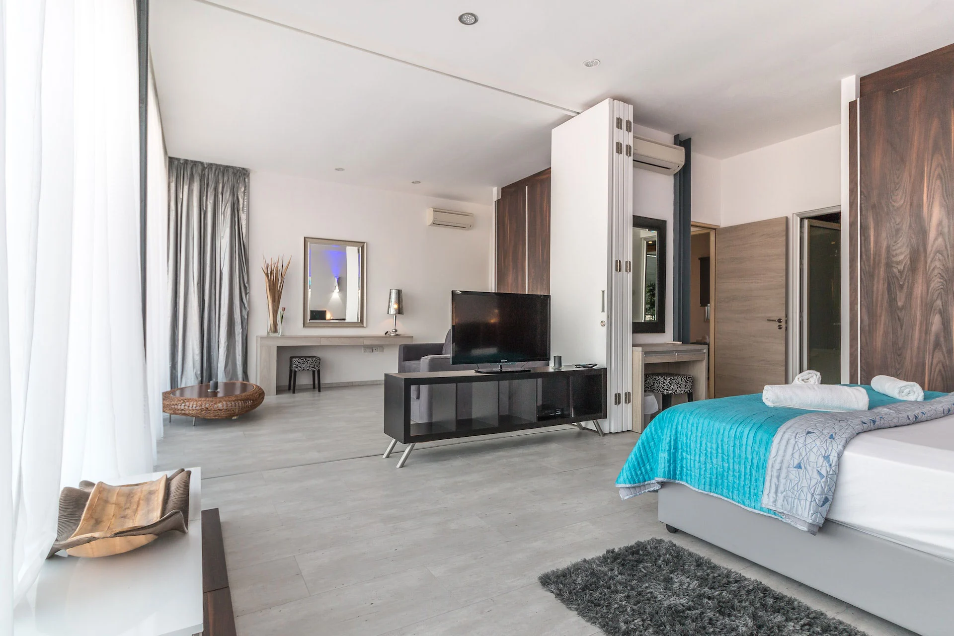 A bedroom