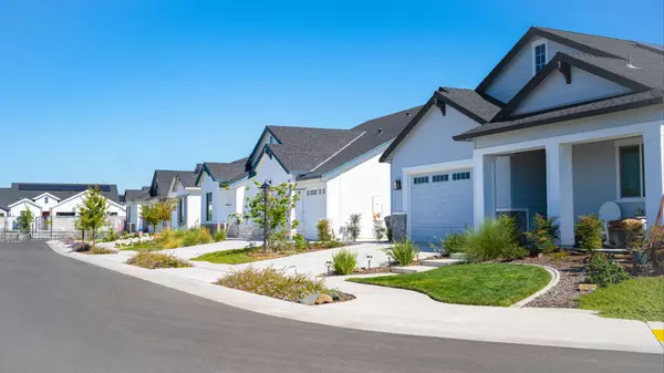 What Mistakes Should Colorado Springs Homeowners Avoid When Selling?