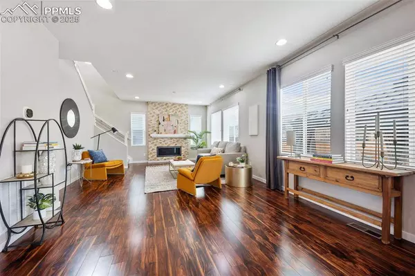 10934 Touchstone LOOP, Parker, CO 80134