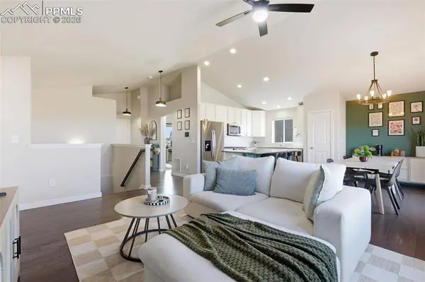 11170 Tarbell DR, Colorado Springs, CO 80925