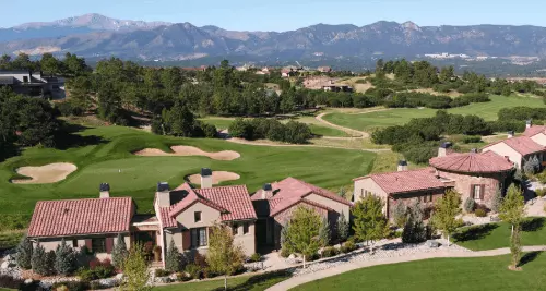 Flying Horse, Colorado: A Haven for Golfers – Market Analysis & Pricing