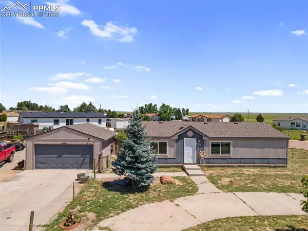 23760 Jayhawk AVE, Colorado Springs, CO 80928