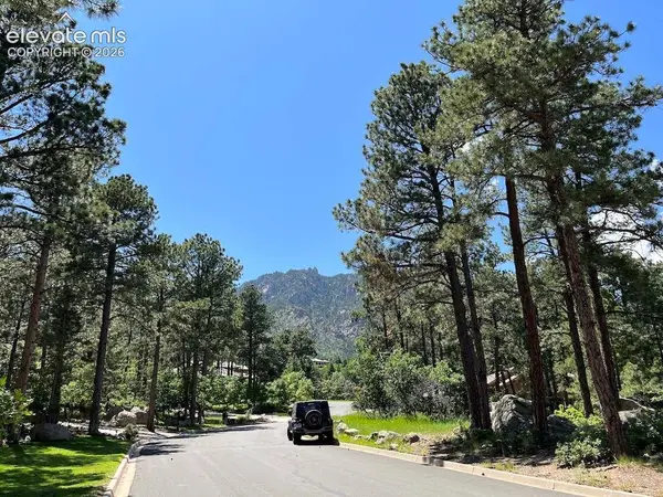 584 Silver Oak GRV, Colorado Springs, CO 80906