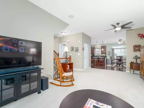 0N079 Vermont Court, Winfield, IL 60190