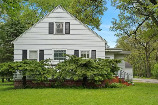 37519 N North AVE, Beach Park, IL 60087