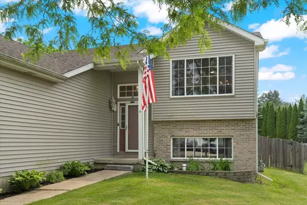 2820 Jethro CT, Zion, IL 60099