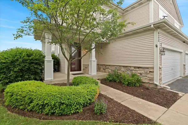 622 Schubert ST, Woodstock, IL 60098