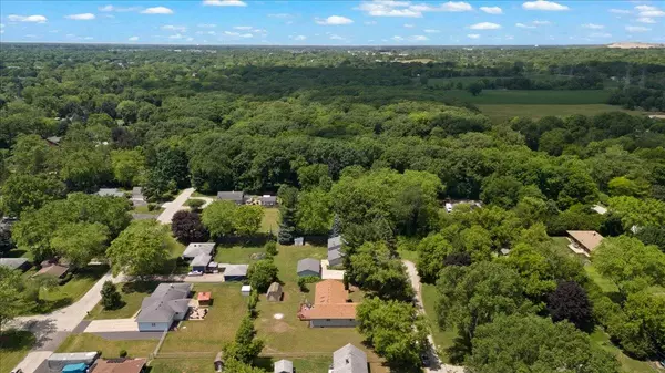 10067 W Logan CT, Zion, IL 60099