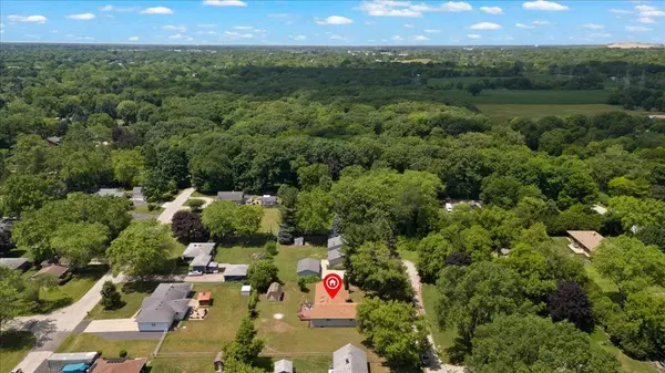 10067 W Logan CT, Zion, IL 60099