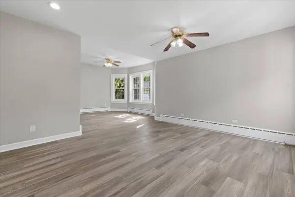 2409 Gilboa AVE, Zion, IL 60099