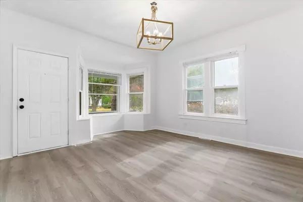 3010 Ezekiel AVE, Zion, IL 60099