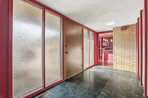 10160 W Fairbanks AVE, Beach Park, IL 60099