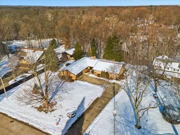 10160 W Fairbanks AVE, Beach Park, IL 60099