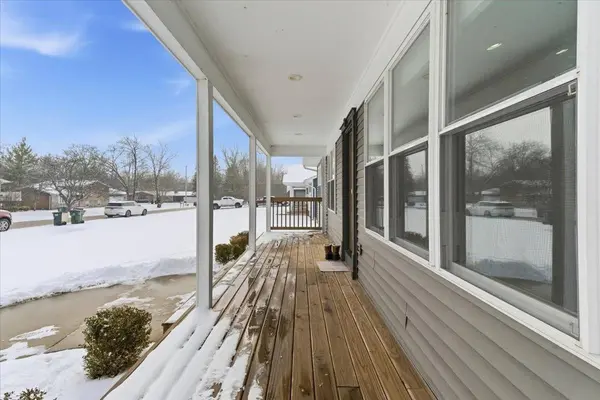 214 Garnett AVE, Winthrop Harbor, IL 60096