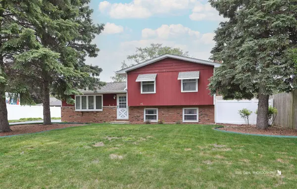 539 Thompson AVE, Winthrop Harbor, IL 60096