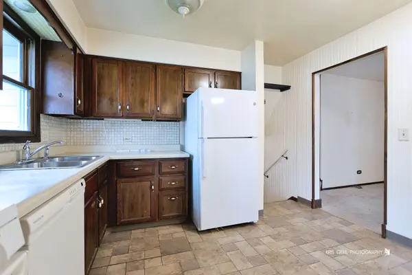 539 Thompson AVE, Winthrop Harbor, IL 60096