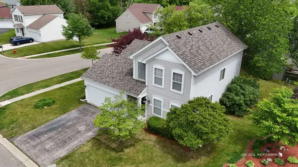 331 E Camden LN E, Round Lake Beach, IL 60073