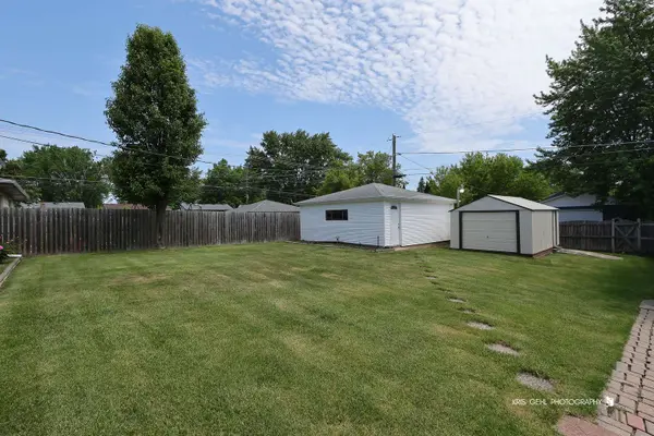 2019 Gilboa AVE, Zion, IL 60099