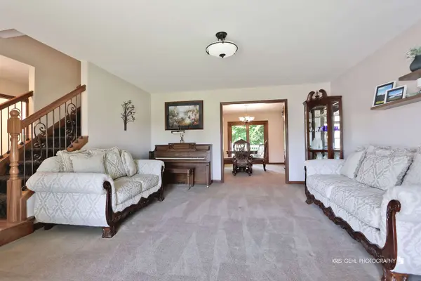 39522 N Harmony CT, Wadsworth, IL 60083