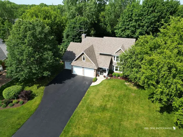 39522 N Harmony CT, Wadsworth, IL 60083