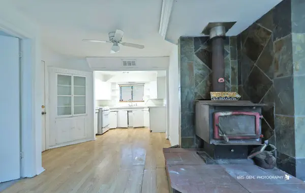 1924 Bethesda BLVD, Zion, IL 60099