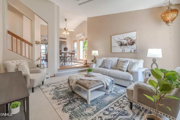 1500 3rd AVE NE, Mandan, ND 58554