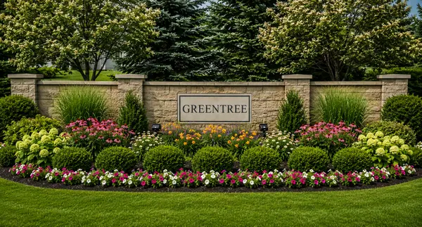Greentree: Established Colonials and Condos With Wide Buyer Appeal