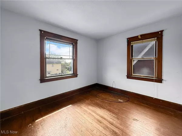 208 N Maryland AVE, Youngstown, OH 44509