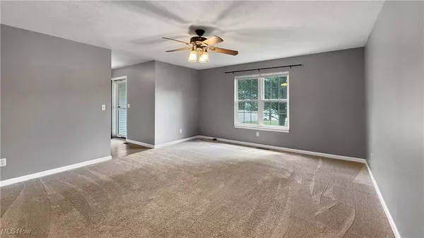 1155 Adena CIR, Streetsboro, OH 44241