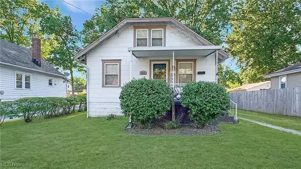 2855 6th ST, Cuyahoga Falls, OH 44221