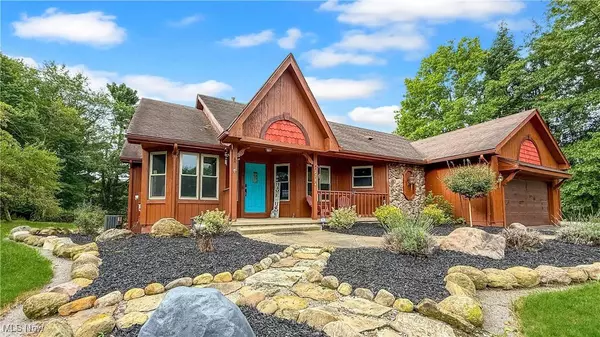 2784 Frost RD, Mantua, OH 44255