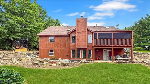 2784 Frost RD, Mantua, OH 44255