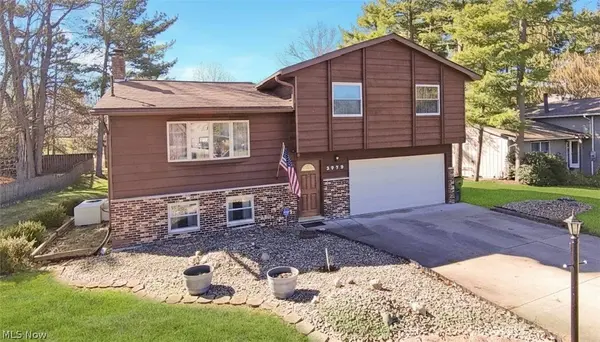 2978 Sandy Lake RD, Ravenna, OH 44266