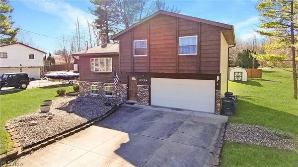 2978 Sandy Lake RD, Ravenna, OH 44266