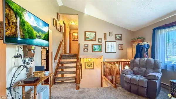 2978 Sandy Lake RD, Ravenna, OH 44266